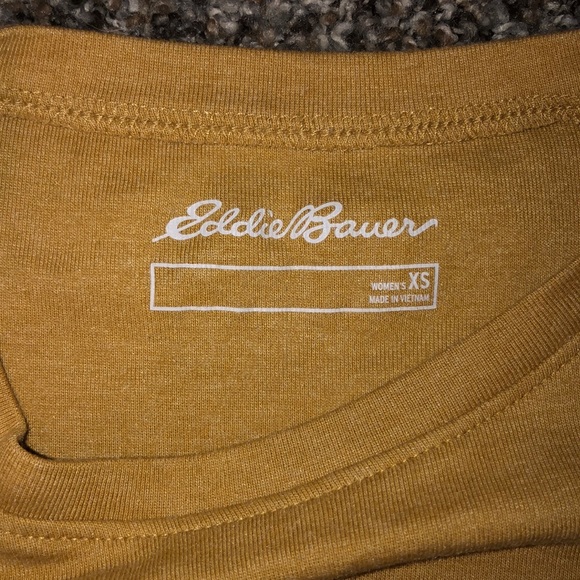 t shirt - Picture 2 of 3